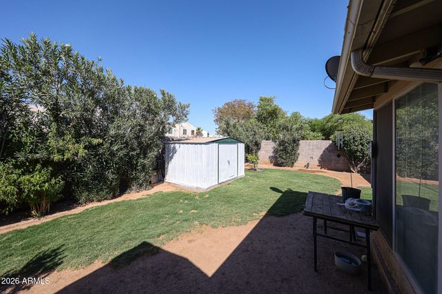 4332 W CLARENDON Avenue, Phoenix, AZ 85031