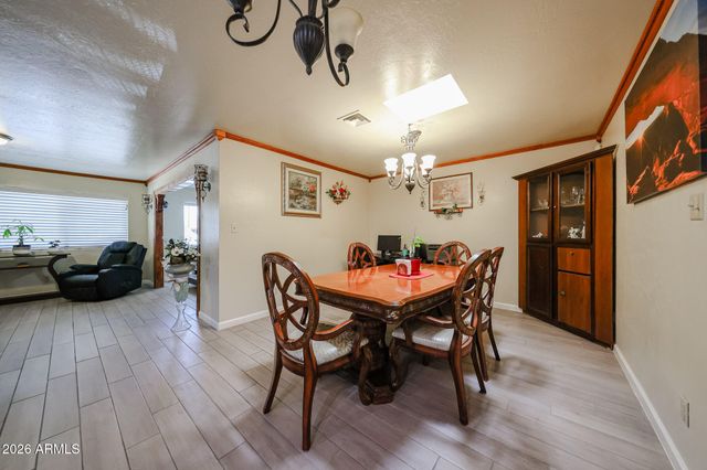 4332 W CLARENDON Avenue, Phoenix, AZ 85031