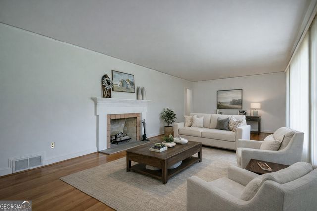 112 College Circle, Cedartown, GA 30125