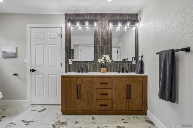 4316 Federal Boulevard, Denver, CO 80211