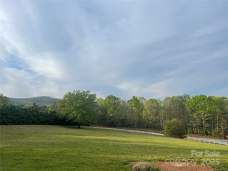 6161 Willowbottom Road, Hickory, NC 28602