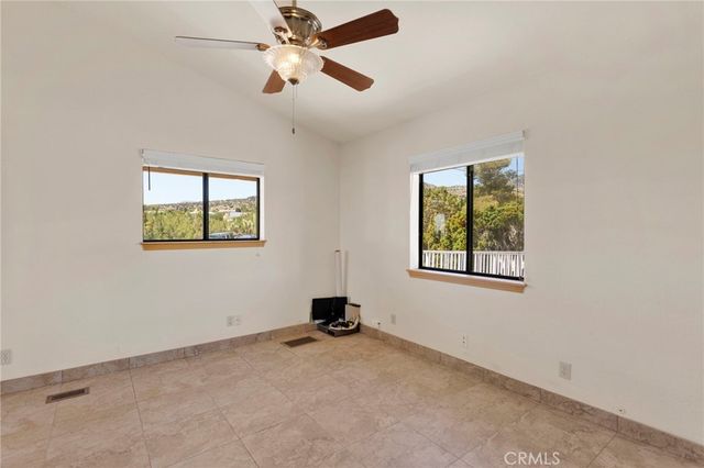 1776 Vista, Pinon Hills, CA 92372