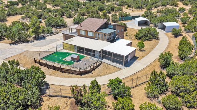 1776 Vista, Pinon Hills, CA 92372