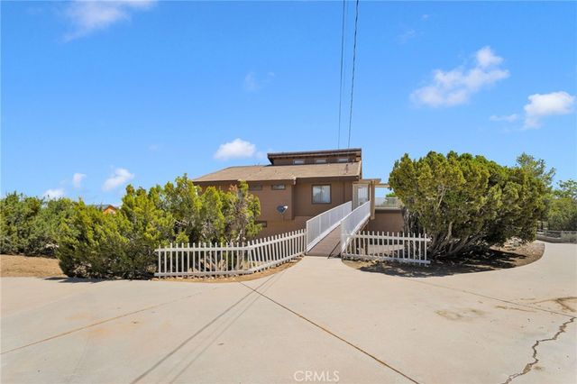 1776 Vista, Pinon Hills, CA 92372