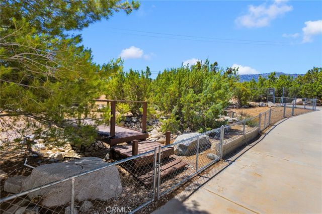 1776 Vista, Pinon Hills, CA 92372