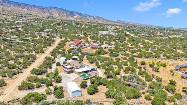 1776 Vista, Pinon Hills, CA 92372