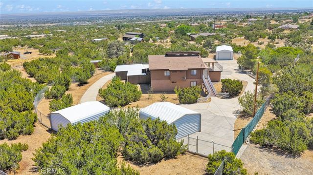 1776 Vista, Pinon Hills, CA 92372