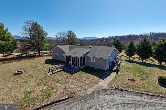2301 S PAGE VALLEY RD, Luray, VA 22835