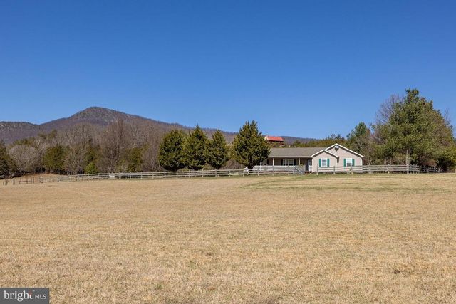 2301 S PAGE VALLEY RD, Luray, VA 22835