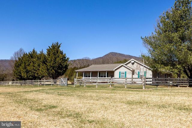 2301 S PAGE VALLEY RD, Luray, VA 22835