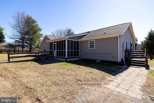 2301 S PAGE VALLEY RD, Luray, VA 22835