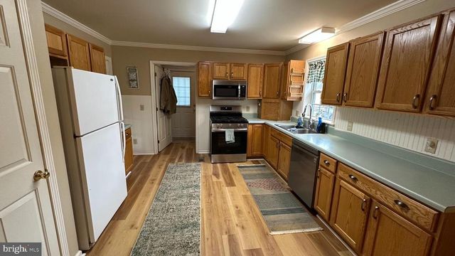 2301 S PAGE VALLEY RD, Luray, VA 22835