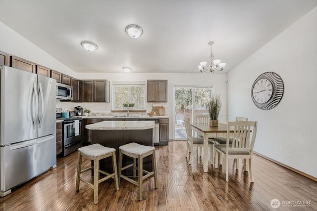 22121 129th Street E, Bonney Lake, WA 98391