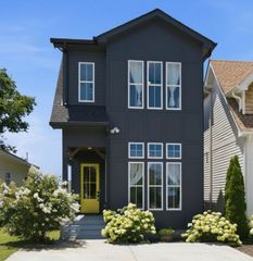 2421 14th Ave, N, Nashville, TN 37208