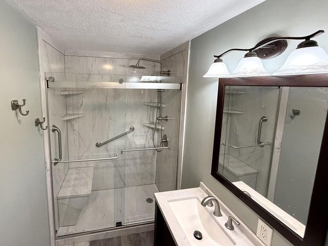 N3432 Beach ROAD, Lake Geneva, WI 53147