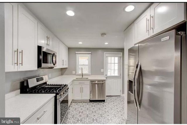 111 BLOOMSBERRY ST, Baltimore, MD 21230