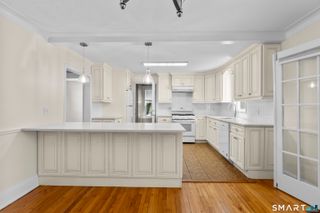 41 Grasso Terrace, Bridgeport, CT 06604