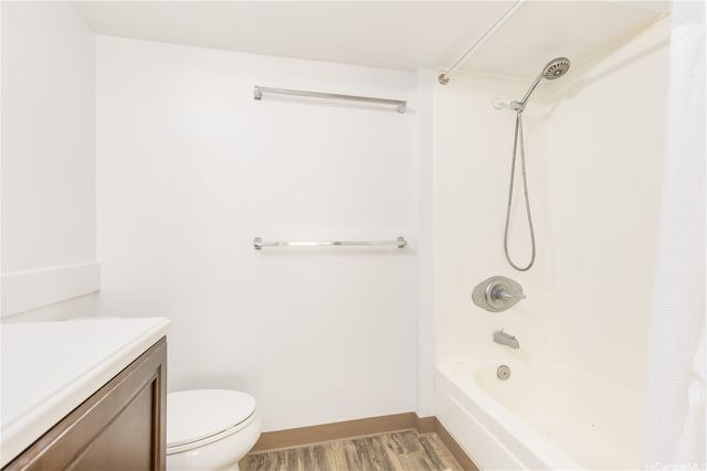 440 Lewers Street 402, Honolulu, HI 96815