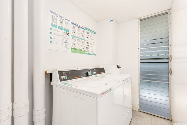 440 Lewers Street 402, Honolulu, HI 96815