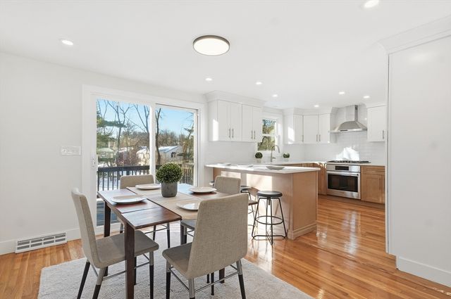 155 Mill St, Burlington, MA 01803