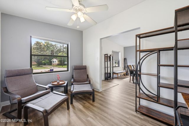 10552 VILLANOVA Road, Jacksonville, FL 32218