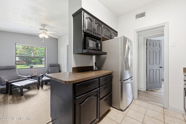 10552 VILLANOVA Road, Jacksonville, FL 32218