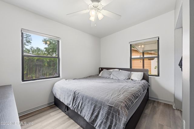 10552 VILLANOVA Road, Jacksonville, FL 32218