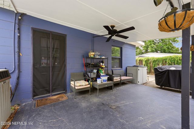 10552 VILLANOVA Road, Jacksonville, FL 32218