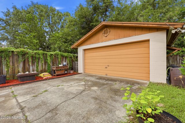 10552 VILLANOVA Road, Jacksonville, FL 32218