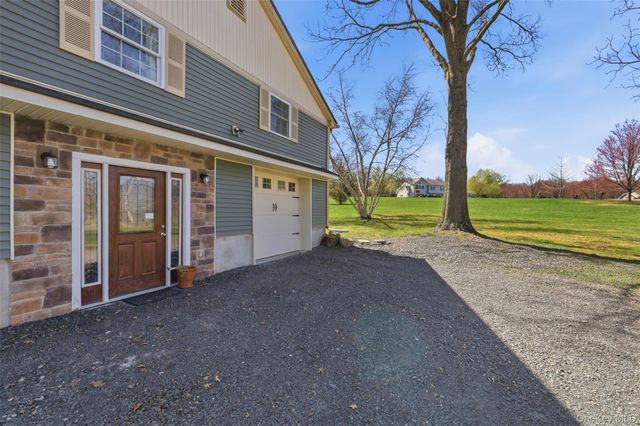 1 Lira Street, Wallkill, NY 12589