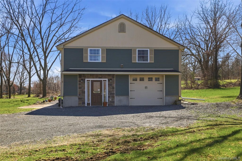 1 Lira Street, Wallkill, NY 12589