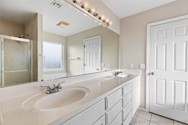 10311 E 97th Court N, Owasso, OK 74055