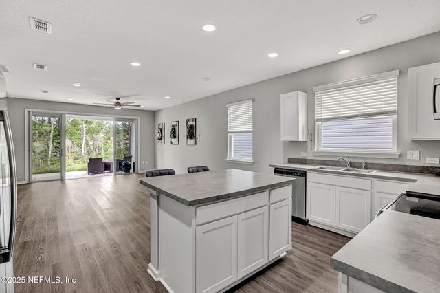 1860 COGDILL, Middleburg, FL 32068