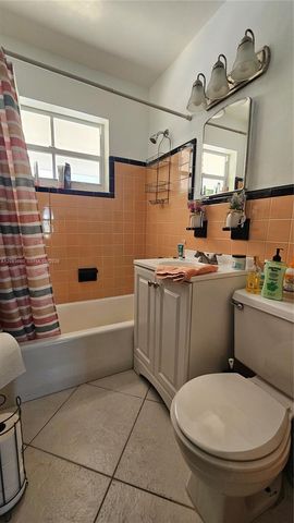 2917 NE 13th Avenue, Pompano Beach, FL 33064