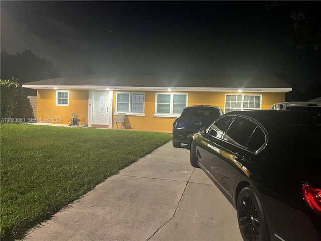 2917 NE 13th Avenue, Pompano Beach, FL 33064