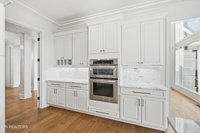 910 Eagle Nest Drive, Loudon, TN 37774