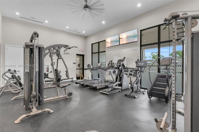3416 W 109th Place, Hialeah, FL 33018