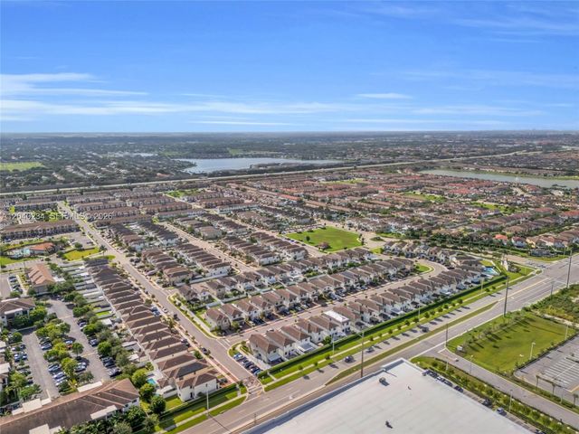 3416 W 109th Place, Hialeah, FL 33018