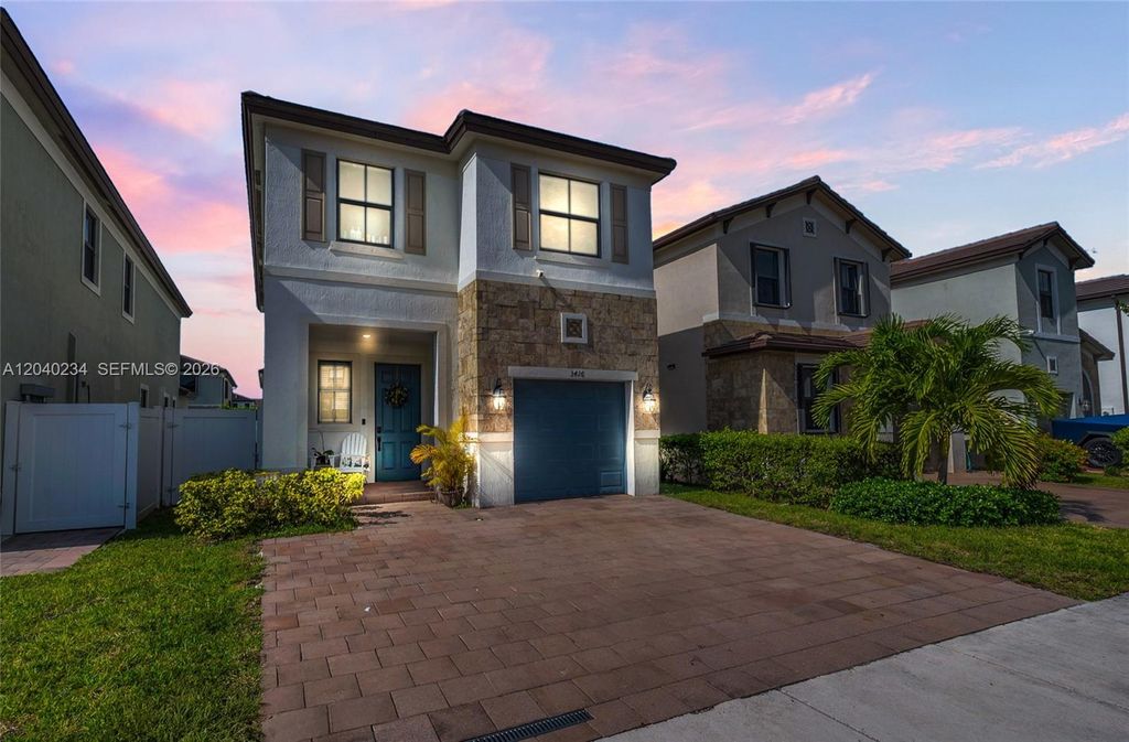 3416 W 109th Place, Hialeah, FL 33018