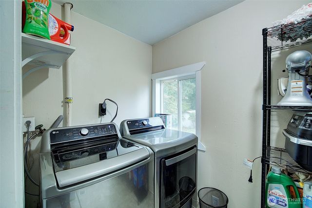 35814 11th Avenue SW, Federal Way, WA 98023