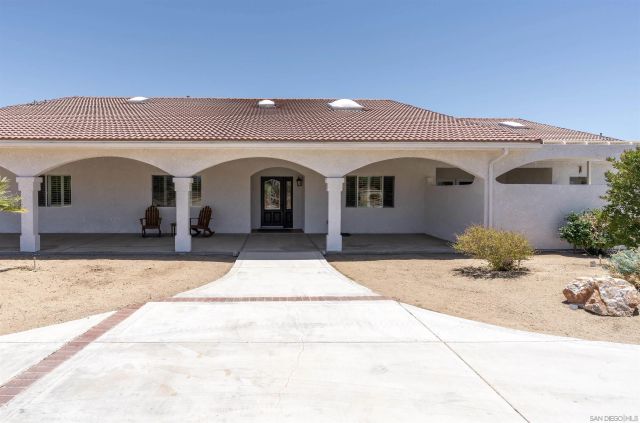 9255 Del Monte Avenue, Yucca Valley, CA 92284