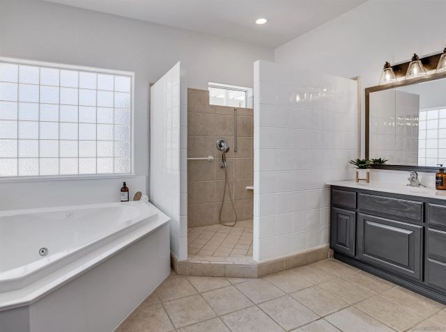 9255 Del Monte Avenue, Yucca Valley, CA 92284