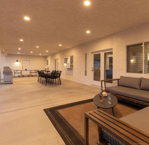 9255 Del Monte Avenue, Yucca Valley, CA 92284