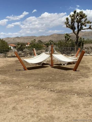 9255 Del Monte Avenue, Yucca Valley, CA 92284