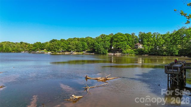 1016 Garfield Road, Sherrills Ford, NC 28673