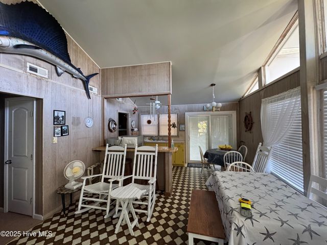 102 Lawrence Street, Emerald Isle, NC 28594