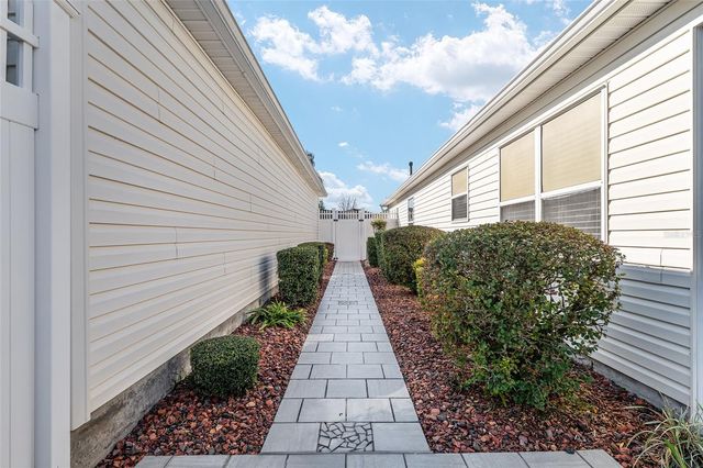 8907 SE 168TH TAILFER STREET, The Villages, FL 32162