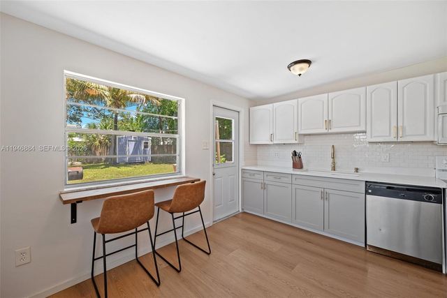 1480 SW 26th Ave, Fort Lauderdale, FL 33312