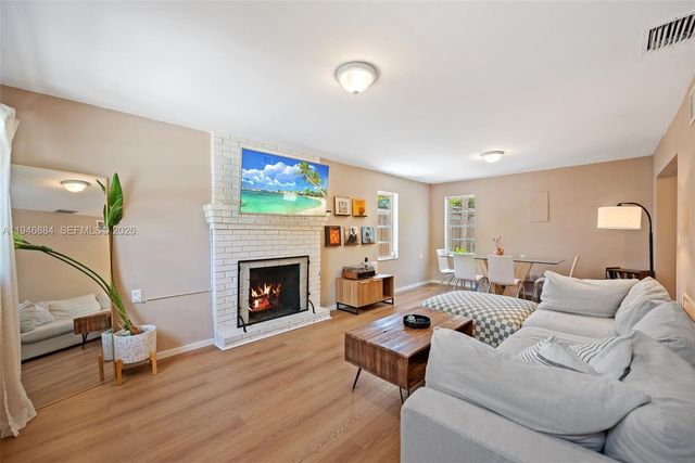 1480 SW 26th Ave, Fort Lauderdale, FL 33312