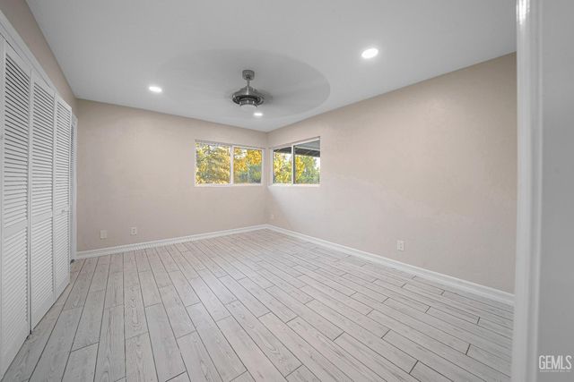 3946 Claremont Drive, Bakersfield, CA 93306